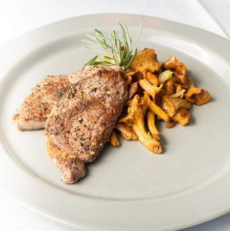 Schweinemedaillons mit Pfifferlingen